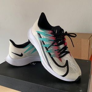 Nike Women’s Rival Fly